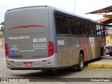 Empresa de Ônibus Pássaro Marron 90.005 na cidade de São Bento do Sapucaí, São Paulo, Brasil, por Richard Wagner. ID da foto: :id.