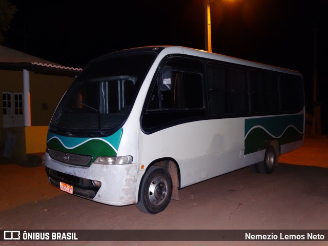 Ônibus Particulares 0187 na cidade de Jaguaribe, Ceará, Brasil, por Nemezio Lemos Neto. ID da foto: 11688109.