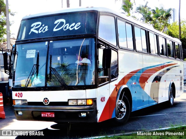 Ônibus Particulares 420 na cidade de Feira de Santana, Bahia, Brasil, por Marcio Alves Pimentel. ID da foto: 11691910.