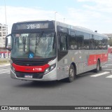 Pêssego Transportes 4 7158 na cidade de São Paulo, São Paulo, Brasil, por LUIS FELIPE CANDIDO NERI. ID da foto: :id.