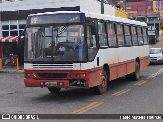 Ônibus Particulares 4636 na cidade de Três Corações, Minas Gerais, Brasil, por Fábio Mateus Tibúrcio. ID da foto: 11694774.