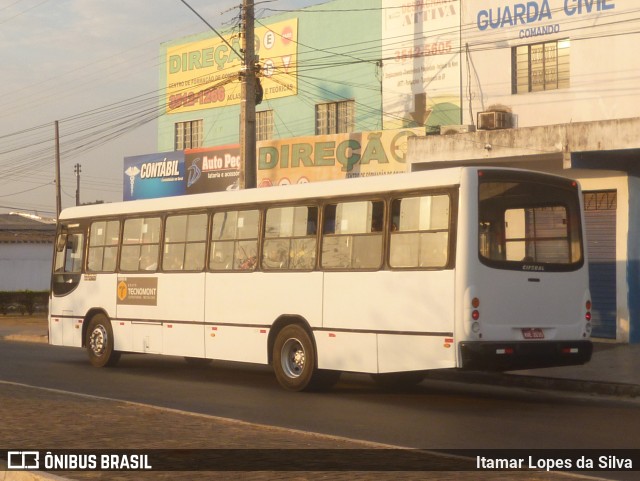 Ônibus Particulares 2635 na cidade de Aparecida de Goiânia, Goiás, Brasil, por Itamar Lopes da Silva. ID da foto: 11694487.