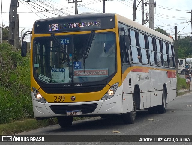 Empresa Metropolitana 239 na cidade de Jaboatão dos Guararapes, Pernambuco, Brasil, por André Luiz Araujo Silva. ID da foto: 11693096.