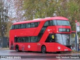 Blue Triangle Buses Limited LT410 na cidade de London, Greater London, Inglaterra, por Fábio Takahashi Tanniguchi. ID da foto: :id.