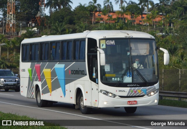 Domínio Transportadora Turística 355 na cidade de Santa Isabel, São Paulo, Brasil, por George Miranda. ID da foto: 11697014.
