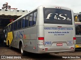 F&S Bus - Ferreira & Stefanini Locadora e Turismo 2400 na cidade de Campo Mourão, Paraná, Brasil, por Sérgio de Sousa Elias. ID da foto: :id.