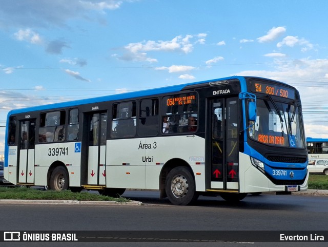 Urbi Mobilidade Urbana 339741 na cidade de Samambaia, Distrito Federal, Brasil, por Everton Lira. ID da foto: 11707592.