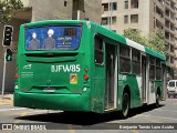 Buses Vule 318 na cidade de Santiago, Santiago, Metropolitana de Santiago, Chile, por Benjamín Tomás Lazo Acuña. ID da foto: :id.