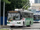 Next Mobilidade - ABC Sistema de Transporte 7056 na cidade de São Paulo, São Paulo, Brasil, por Bruno Kozeniauskas. ID da foto: :id.
