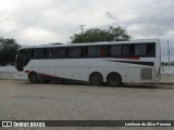 Ônibus Particulares 2000 na cidade de Caruaru, Pernambuco, Brasil, por Lenilson da Silva Pessoa. ID da foto: :id.