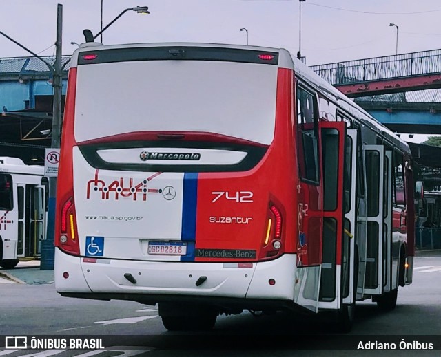 Suzantur Mauá 742 na cidade de Mauá, São Paulo, Brasil, por Adriano Ônibus . ID da foto: 11723427.