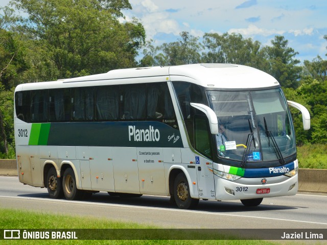 Planalto Transportes 3012 na cidade de Pindamonhangaba, São Paulo, Brasil, por Jaziel Lima. ID da foto: 11731595.