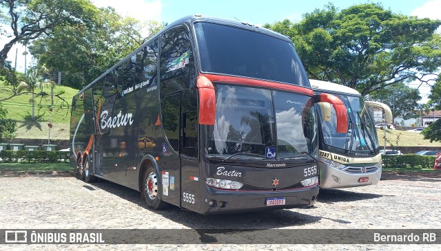 Baetur Transportes e Turismo 5555 na cidade de Tiradentes, Minas Gerais, Brasil, por Bernardo RB. ID da foto: 11735946.