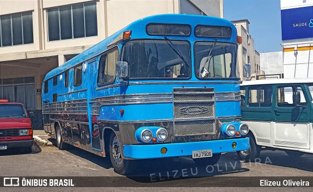 Ônibus Particulares 7906 na cidade de Estância Velha, Rio Grande do Sul, Brasil, por Elizeu Oliveira. ID da foto: 11673299.