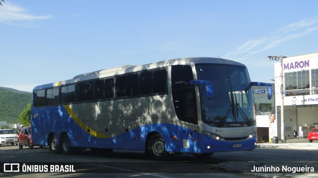Ônibus Particulares 1500 na cidade de Itaobim, Minas Gerais, Brasil, por Juninho Nogueira. ID da foto: 11747162.