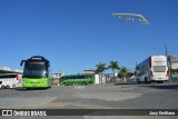 FlixBus Transporte e Tecnologia do Brasil 44017 na cidade de Balneário Camboriú, Santa Catarina, Brasil, por Jacy Emiliano. ID da foto: :id.