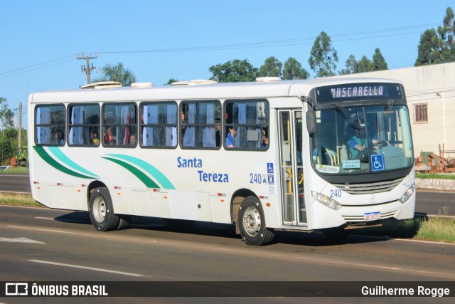 Expresso Santa Tereza 240 na cidade de Cascavel, Paraná, Brasil, por Guilherme Rogge. ID da foto: 11780669.