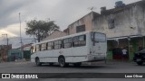 Ônibus Particulares KJE5933 na cidade de Caapiranga, Amazonas, Brasil, por Leon Oliver. ID da foto: :id.