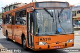 Auto Viação Redentor HA310 na cidade de Curitiba, Paraná, Brasil, por Gabriel Marciniuk. ID da foto: :id.