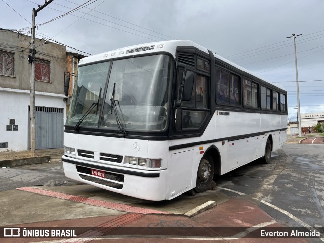 Ônibus Particulares KFU4800 na cidade de Simão Dias, Sergipe, Brasil, por Everton Almeida. ID da foto: 11789618.