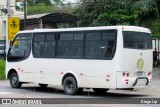 Ônibus Particulares 8752 na cidade de Araquari, Santa Catarina, Brasil, por Diego Lip. ID da foto: :id.