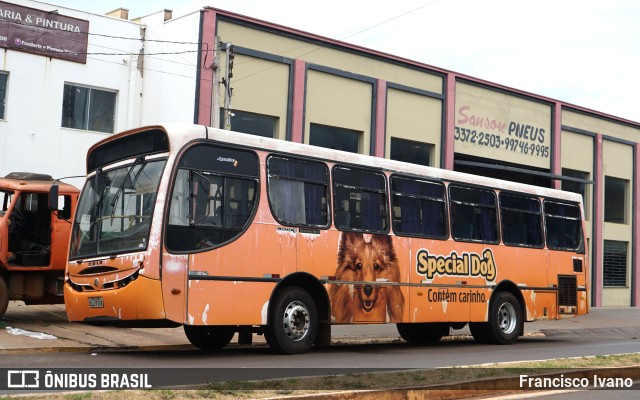 Ônibus Particulares 21.688 na cidade de Santa Cruz do Rio Pardo, São Paulo, Brasil, por Francisco Ivano. ID da foto: 11797208.