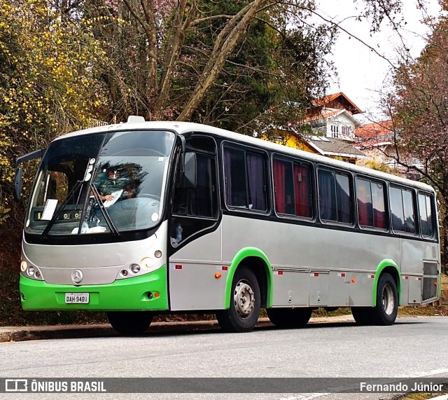 Ônibus Particulares 700 na cidade de Campos do Jordão, São Paulo, Brasil, por Fernando Júnior. ID da foto: 11802457.