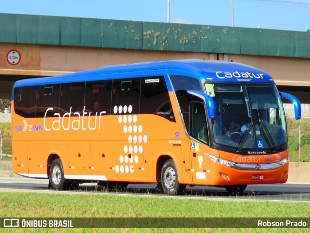 Cadatur Transportes e Turismo 2000 na cidade de São José dos Campos, São Paulo, Brasil, por Robson Prado. ID da foto: 11802270.