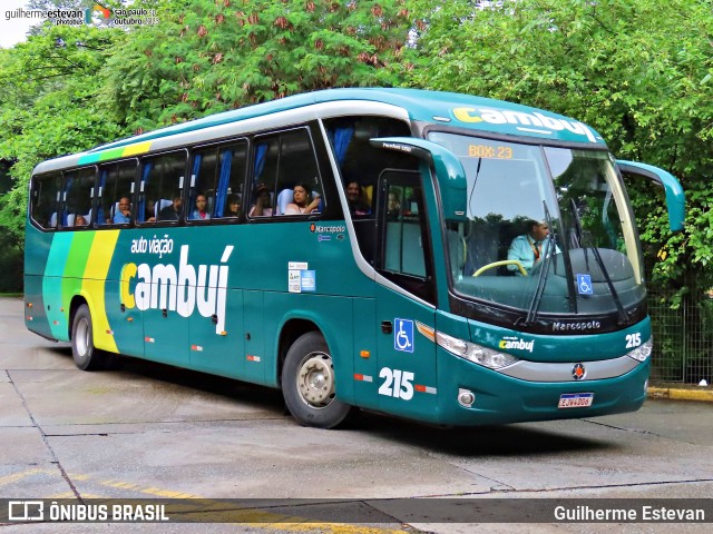 Auto Viação Cambuí 215 na cidade de São Paulo, São Paulo, Brasil, por Guilherme Estevan. ID da foto: 11805918.