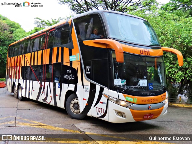UTIL - União Transporte Interestadual de Luxo 11711 na cidade de São Paulo, São Paulo, Brasil, por Guilherme Estevan. ID da foto: 11805752.