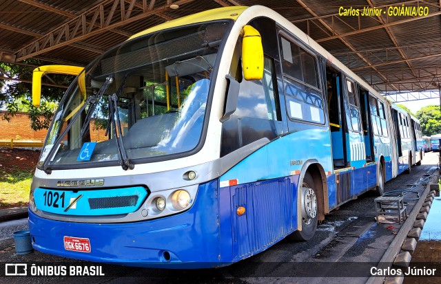 Metrobus 1021 na cidade de Goiânia, Goiás, Brasil, por Carlos Júnior. ID da foto: 11809419.