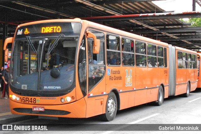 Leblon Transporte de Passageiros 15R48 na cidade de Curitiba, Paraná, Brasil, por Gabriel Marciniuk. ID da foto: 11810092.