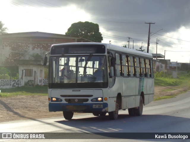 Ônibus Particulares 001 na cidade de Vitória de Santo Antão, Pernambuco, Brasil, por Kawã Busologo. ID da foto: 11810237.
