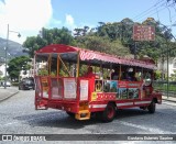 Trenzinho da Serra 8835 na cidade de Petrópolis, Rio de Janeiro, Brasil, por Gustavo Esteves Saurine. ID da foto: :id.