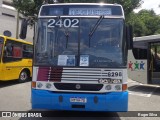 Ônibus Particulares 8298 na cidade de São Paulo, São Paulo, Brasil, por Roger Silva. ID da foto: :id.