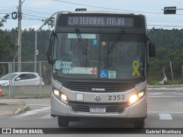 Expresso CampiBus 2352 na cidade de Campinas, São Paulo, Brasil, por Gabriel Brunhara. ID da foto: 11816207.