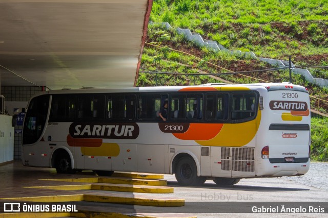 Saritur - Santa Rita Transporte Urbano e Rodoviário 21300 na cidade de João Monlevade, Minas Gerais, Brasil, por Gabriel Ângelo Reis. ID da foto: 11815138.