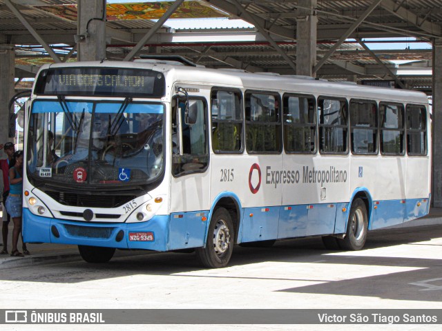 Expresso Metropolitano Transportes 2815 na cidade de Salvador, Bahia, Brasil, por Victor São Tiago Santos. ID da foto: 11824616.
