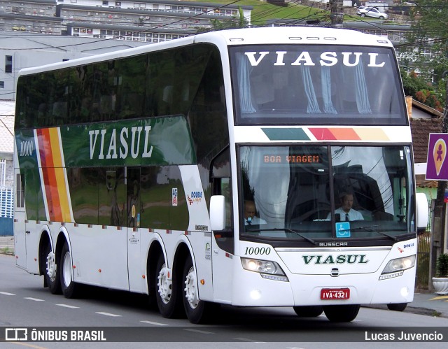 Viasul - Auto Viação Venâncio Aires 10000 na cidade de Joinville, Santa Catarina, Brasil, por Lucas Juvencio. ID da foto: 11758161.