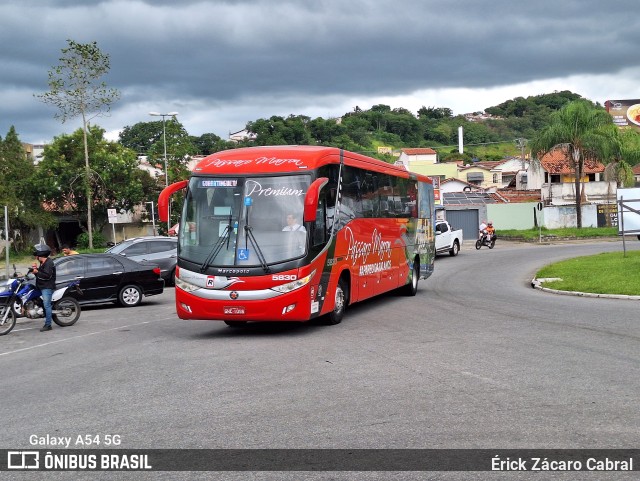 Empresa de Ônibus Pássaro Marron 5830 na cidade de Guaratinguetá, São Paulo, Brasil, por Érick Zácaro Cabral. ID da foto: 11761225.