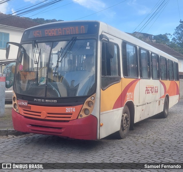 Petro Ita Transportes Coletivos de Passageiros 2074 na cidade de Petrópolis, Rio de Janeiro, Brasil, por Samuel Fernando. ID da foto: 11763804.
