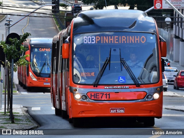 Auto Viação Redentor HE711 na cidade de Curitiba, Paraná, Brasil, por Lucas Amorim. ID da foto: 11766348.