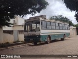 Ônibus Particulares  na cidade de São João do Paraíso, Minas Gerais, Brasil, por Jean Carlos. ID da foto: :id.
