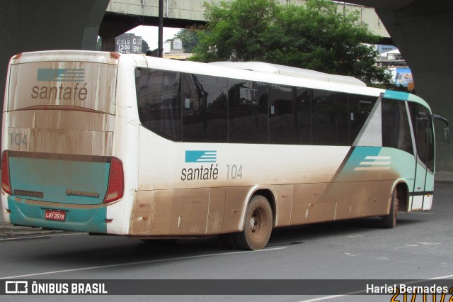 Santa Fé Transportes 104 na cidade de Belo Horizonte, Minas Gerais, Brasil, por Hariel Bernades. ID da foto: 11866236.