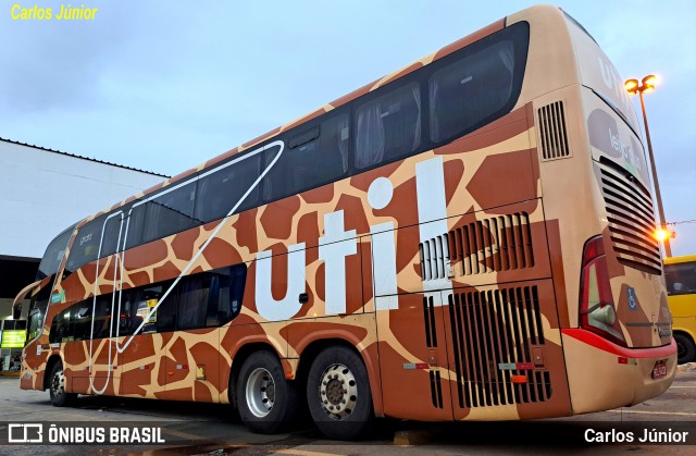 UTIL - União Transporte Interestadual de Luxo 11709 na cidade de Goiânia, Goiás, Brasil, por Carlos Júnior. ID da foto: 11866165.