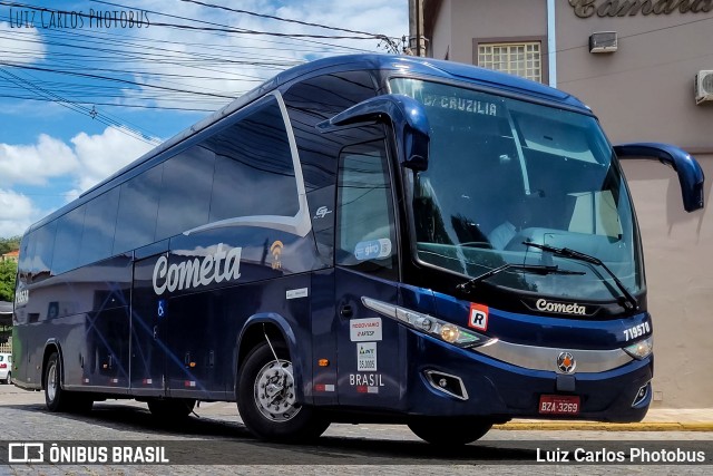 Viação Cometa 719570 na cidade de Baependi, Minas Gerais, Brasil, por Luiz Carlos Photobus. ID da foto: 11864825.