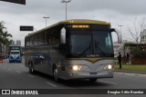 Ônibus Particulares 7719 na cidade de Barueri, São Paulo, Brasil, por Douglas Célio Brandao. ID da foto: :id.