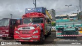 Ônibus Particulares 0 na cidade de Camocim de São Félix, Pernambuco, Brasil, por Leon Oliver. ID da foto: :id.