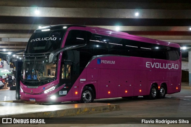 Evolução Transportes e Turismo 3120 na cidade de Anápolis, Goiás, Brasil, por Flavio Rodrigues Silva. ID da foto: 11873461.