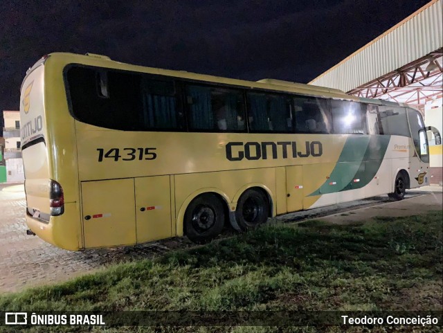 Empresa Gontijo de Transportes 14315 na cidade de Jeremoabo, Bahia, Brasil, por Teodoro Conceição. ID da foto: 11872619.